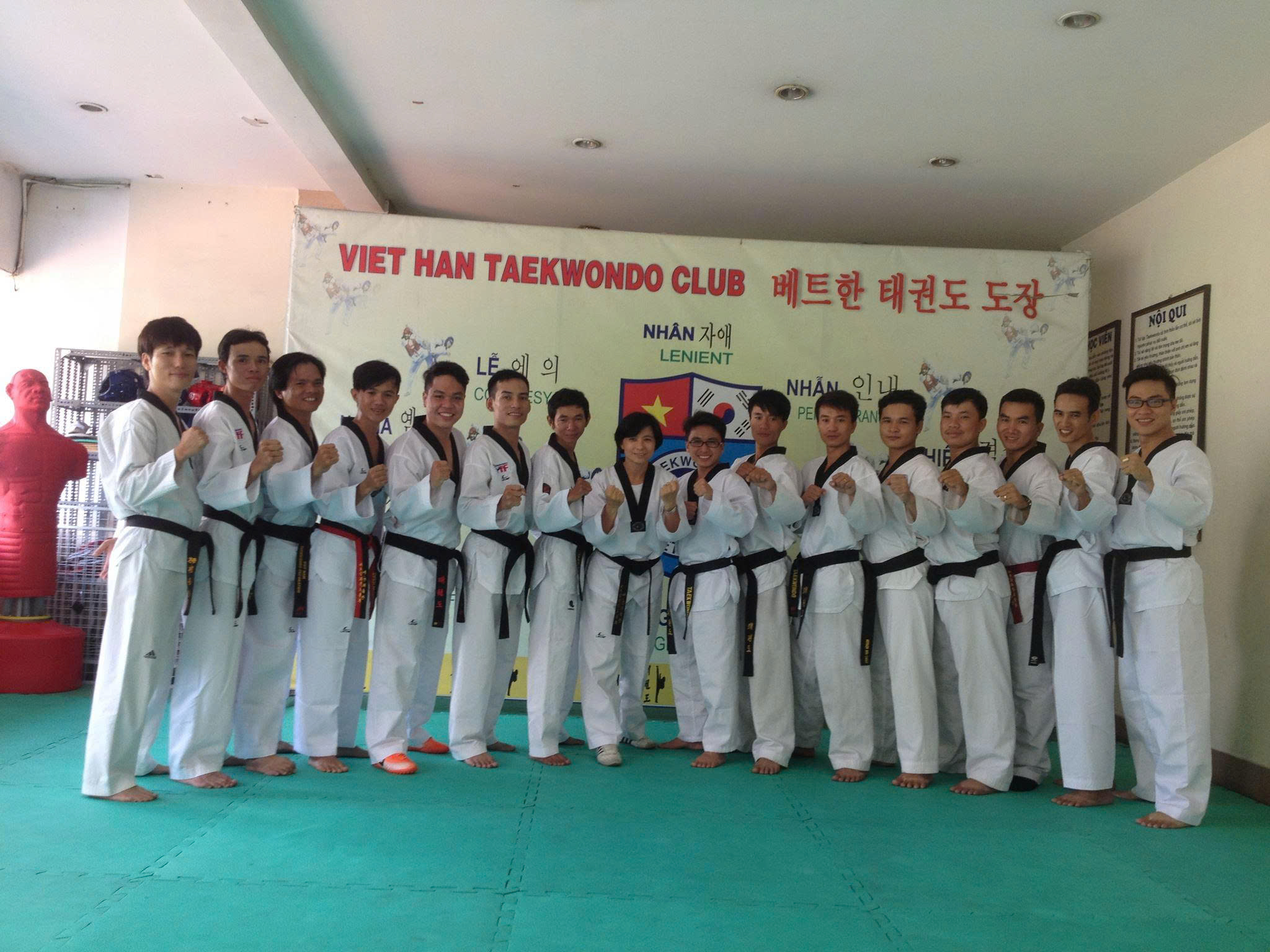 Taekwondo Việt Hàn Tân Bình Taekwondo Việt Hàn Tân Bình - Ban huấn luyện viên