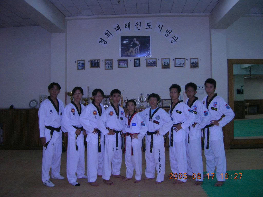 Teakwondo - Việt Hàn - Phú Mỹ Hưng Teakwondo - Việt Hàn - Phú Mỹ Hưng